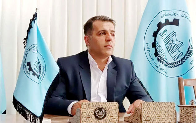 وزیر کار از سرکوب دستمزد کارگران حمایت نکند
