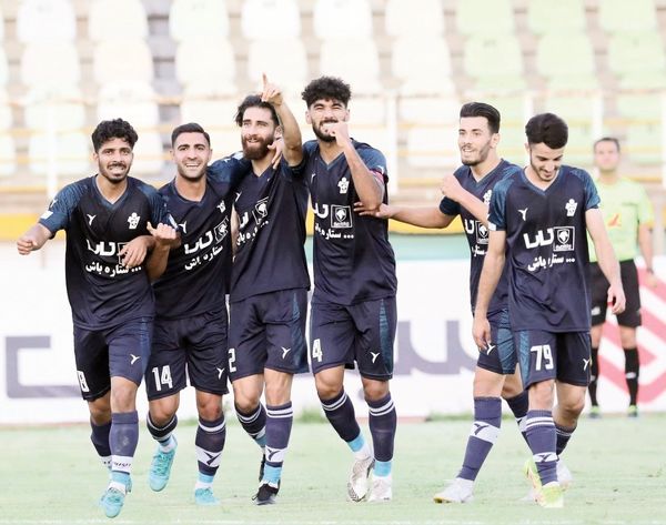 آواز قو! 