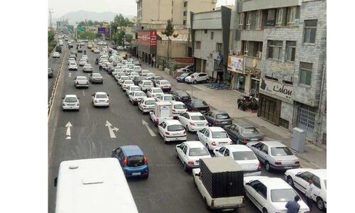 صف‌هایی به طول 14 میلیون لیتر کسری بنزین!