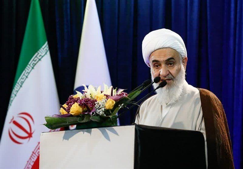  اگر قرار است طبری آزاد باشد، پس همه ما را زندانی کنید