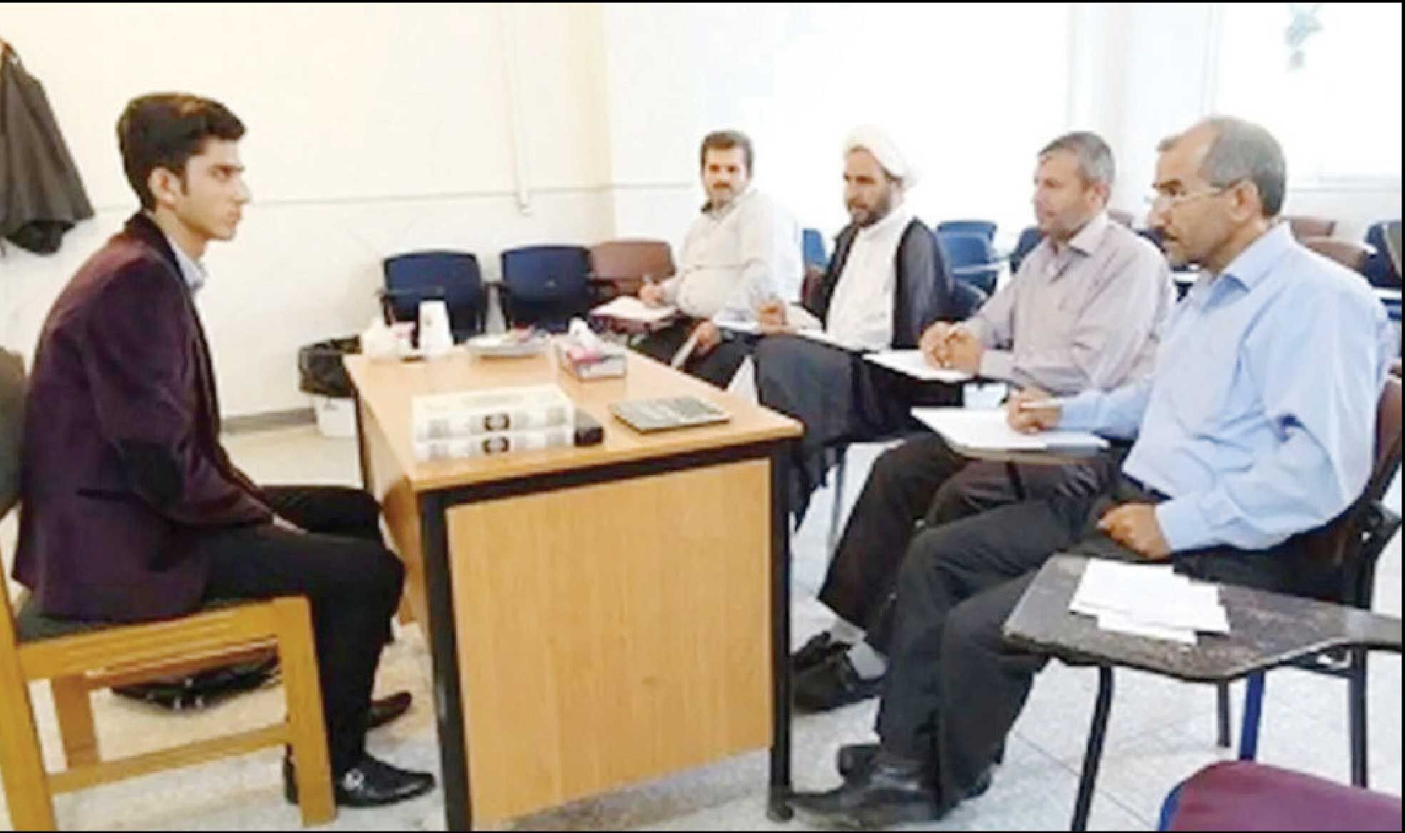 
در گزینش معلمان؛ سلامت روان در حاشیه، ایدئولوژی و حجاب در صدر