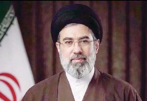 
 حکام‌ منطقه دشمن واقعی خود را بشناسند
