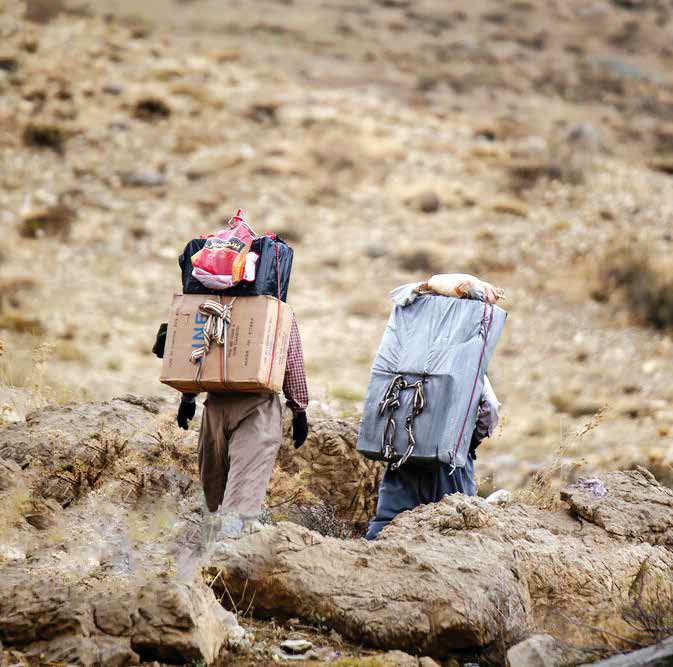 قصه تلخ کولبران، پایانی ندارد