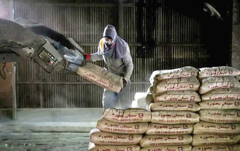 
70 درصد بازار سیمان در قبضه شبه‌دولتی‌هاست