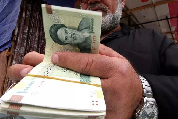 توفیقی: حداقل دستمزد  باید  بیش از ۲۰ میلیون تومان باشد