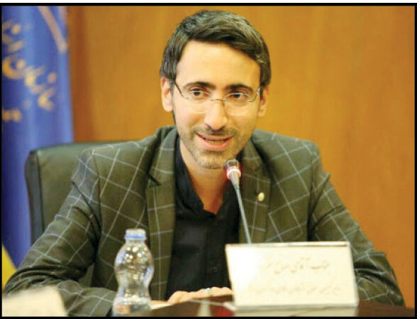 در موضوع سبک پوشش گفت‌وگوی ملی و مدنی صورت گیرد