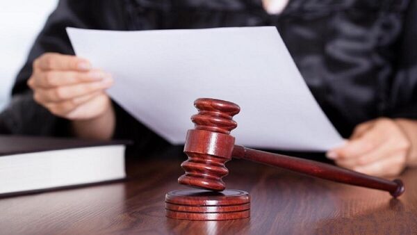 محکومیت آمریکا به پرداخت

۳۳۰ میلیون دلار ازسوی دادگاه تهران