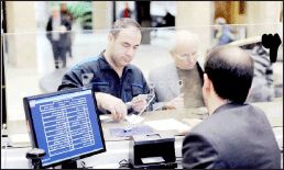 تعداد بانک‌ها با حجم اقتصاد متناسب نیست