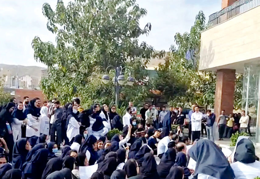 گسترش اعتراضات صنفی پرستاران 

به چند بیمارستان مشهد