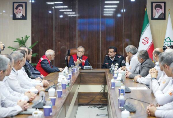 
تلاش می‌کنیم جنگ با عزت و مصلحت به پایان برسد