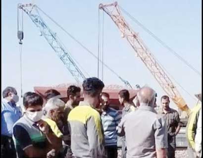 
پایان موقت اعتراض کارگران 

ابنیه فنی راه‌آهن کرج