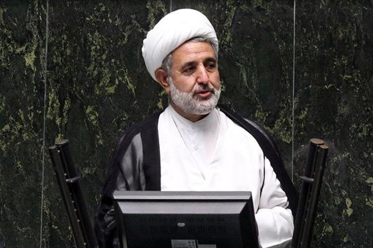 
 لایحه عفاف و حجاب 

به‌زودی اجرا خواهد شد