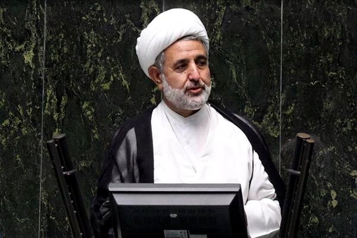 
 لایحه عفاف و حجاب 

به‌زودی اجرا خواهد شد