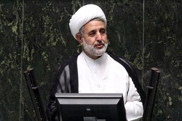 
 لایحه عفاف و حجاب 

به‌زودی اجرا خواهد شد