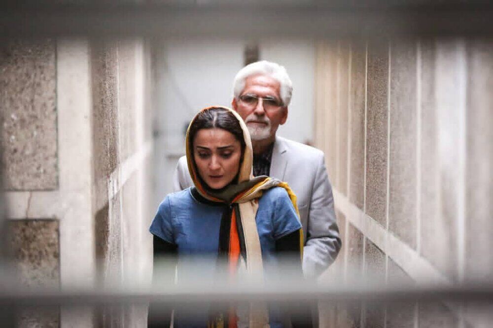 پول و زد و بند، جای تجربه و تحصیلات آکادمیک را در بازیگری گرفته 