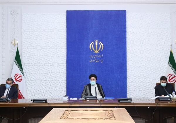 دستور رئیسی برای تامین سریع منابع واردات واکسن
