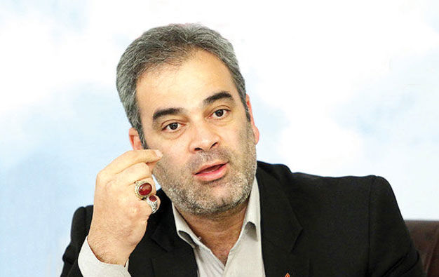 چمنی: دولت حقوق کارگران را مورد تعرض قرار داده است