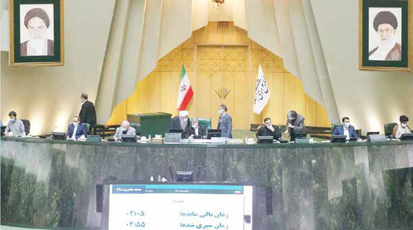 
بوی جنجال به مشام می‌رسد