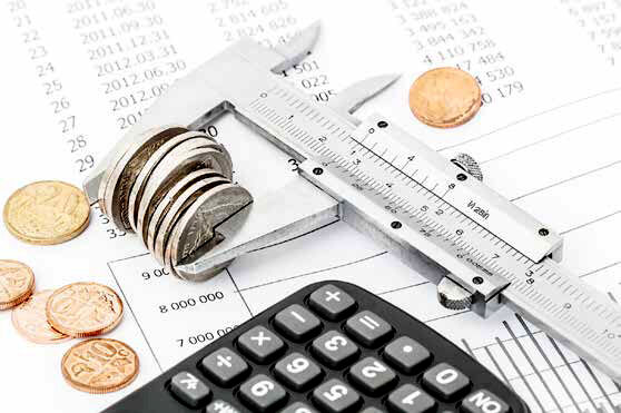 
چه کسانی در اقتصاد ایران مالیات نمی‌دهند؟