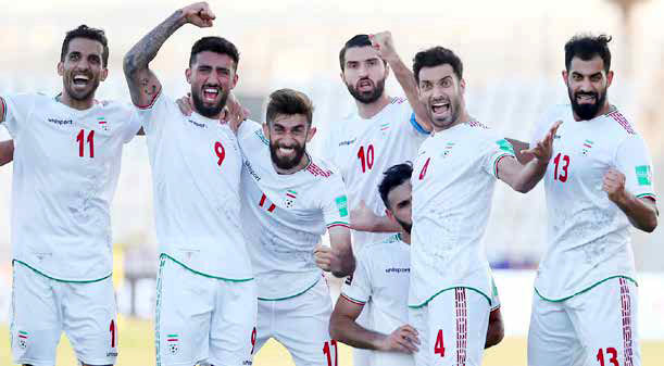 
بادبان‌ها کشیده شدند‌! 
