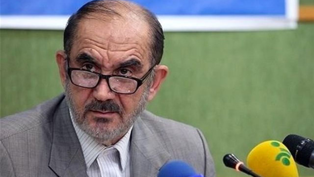 
تشکیل پرونده برای 100 نفر از اساتید 

به دلیل مواضع سیاسی 