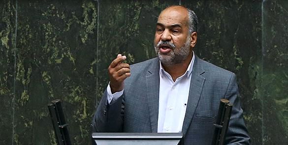والله دارید دهان نمایندگان را گچ می‌گیرید 