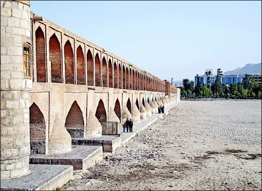 افزایش بودجه پذیرش استعفا یا هیچ کـدام؟