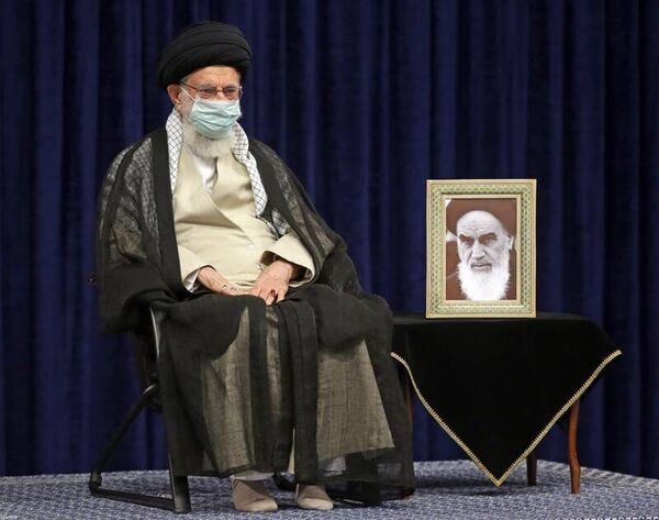 
 دانشجویان با تبیین حقایق، خنثی‌کننده هجمه‌های تبلیغاتی باشند