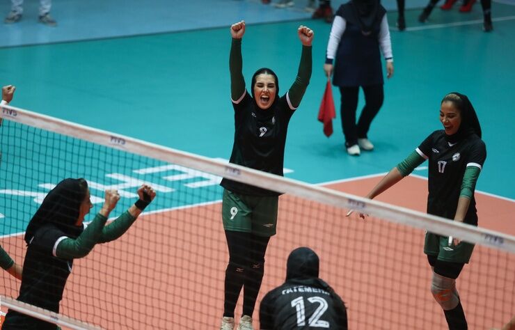 سایه اُمیکرون روی لیگ والیبال زنان