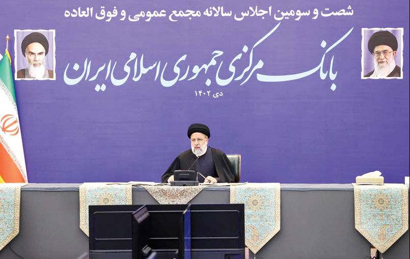 بانک‌هایی که اضافه برداشت دارند، فوری تعیین تکلیف شوند