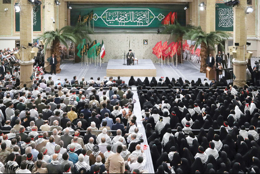 نیروهای مسلح جزو نوامیس هر جامعه‌ هستند
