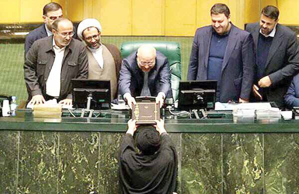 
تداوم خاص‌پروری
در ایران