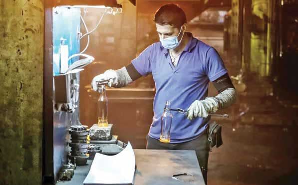 قراردادهای موقت؛ کابوس توامان دوران اشتغال و بازنشستگی کارگران
