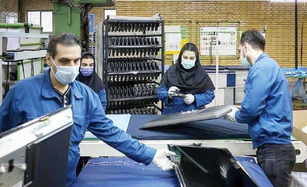 زنان؛ قربانیان اول تعدیل نیرو