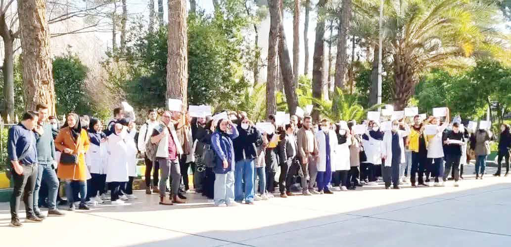 تداوم نارضایتی در سایه نگاه امنیتی به مطالبات پرستاران
