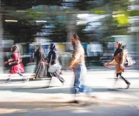 تبعات سقوط طبقه متوسط محدود به سطح اقتصادی نمی‌ماند