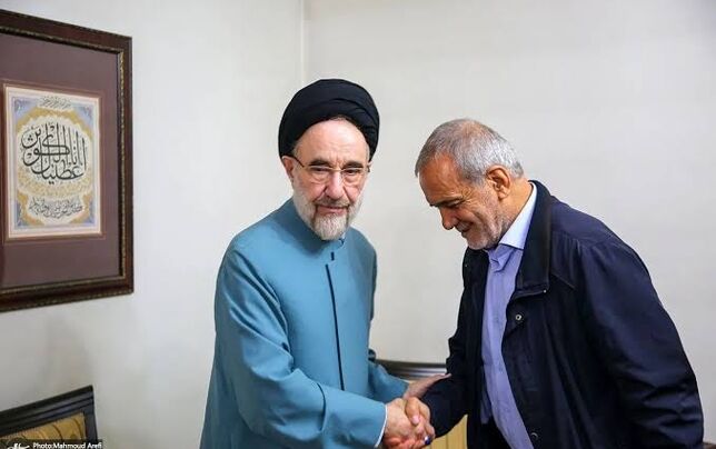 
برخورد با پزشکیان نشان داد 
چرا خاتمی و روحانی نیامدند