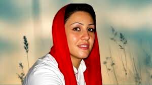 مریم اکبری منفرد، زندانی سیاسی، پس از ۱۷ سال آزاد شد