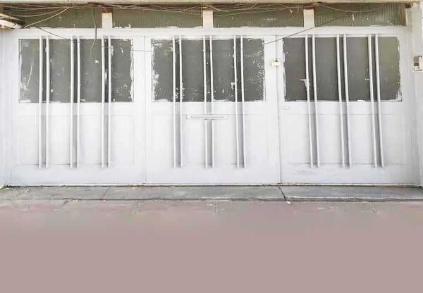 وزارت کشور به سیاسی‌بازی و تبعیض در توزیع اموال شهری ورود کند