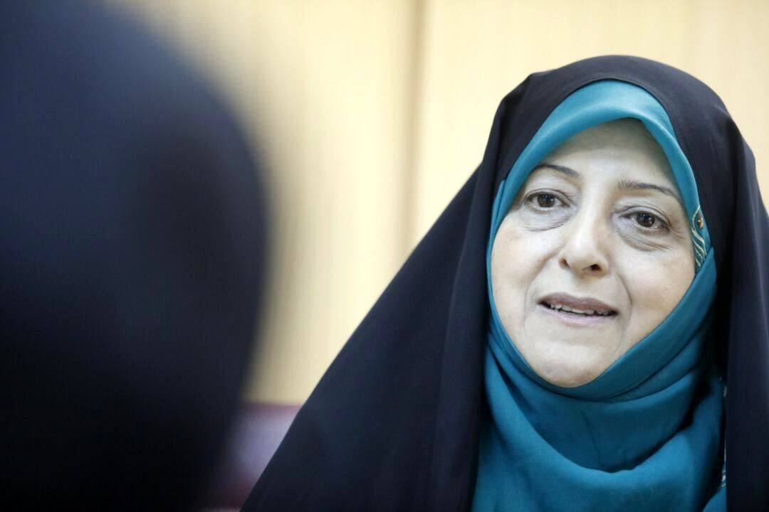 آیا حاضرید دخترکان خود را به عقد مردان سن بالا درآورید؟