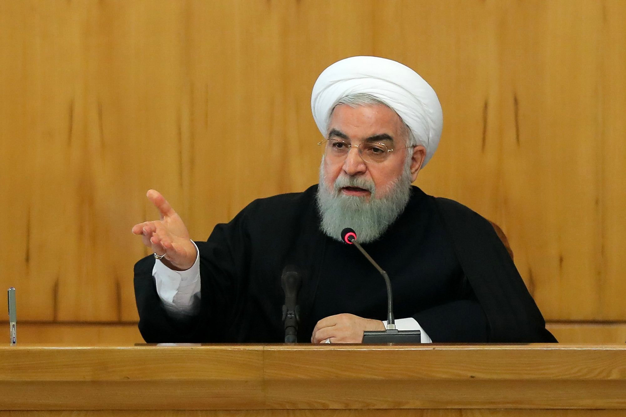 برخی در داخل قصد دلسرد کردن مردم را دارند 