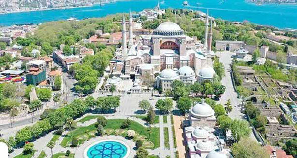تنگنا در ایران؛ فراغت در اقصی نقاط جهان!