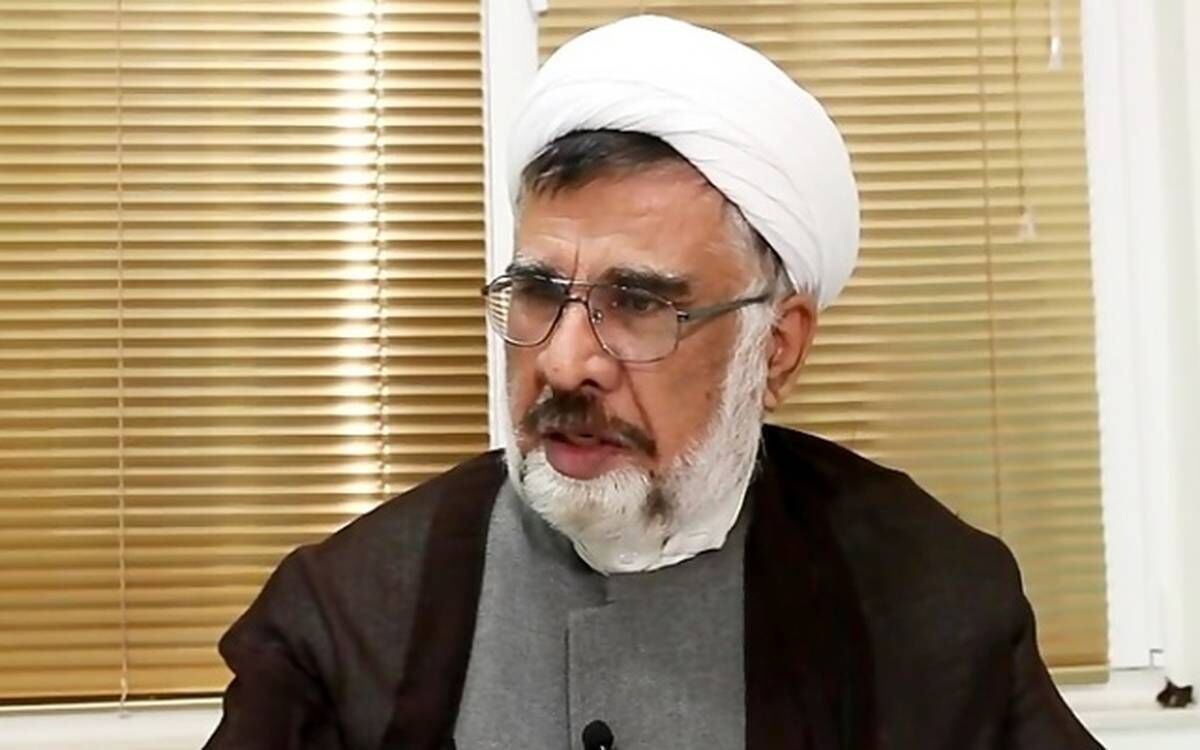 
کاش امام جمعه مشهد اول می‌اندیشید، بعد سخن می‌گفت