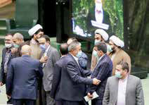 
حذف شرط «ارائه برنامه مکتوب» به شورای نگهبان برای کاندیداتوری