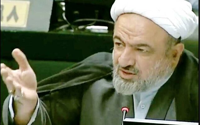 
فراخوان رسایی برای تصرف مجلس
