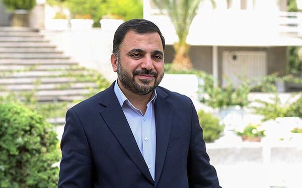 
همکاری وزیر ارتباطات با نهادهای امنیتی «چیز جدیدی نیست»