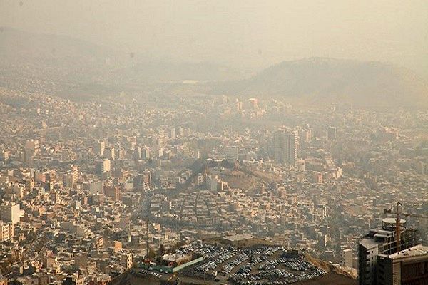 کودکان و سالمندان از فعالیت در فضای باز خودداری کنند