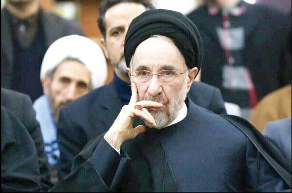 نباید صدای بلند در اختیار کسانی‌ باشد که تحریم را نعمت می‌دانند