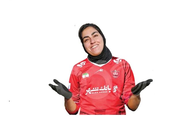 
قلب آبی، لباس سرخ
