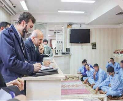 

انتقال معترضین بازداشتی  زیر 18 سال 

به کانون اصلاح و تربیت